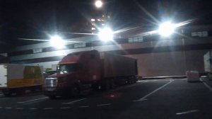 Как светят 100 Ваттные светодиодные прожекторы