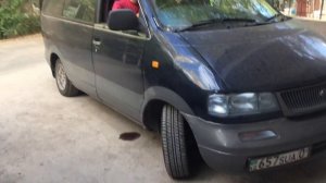 Nissan Largo