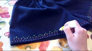 DIY: ДЕКОРИРУЕМ ШОРТЫ.РИСУНОК НА ТКАНИ.ТОЧЕЧНАЯ РОСПИСЬ АКРИЛОМ ПО ТКАНИ.