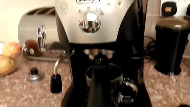 Delonghi Ecc221 Espresso Coffee Maker Review