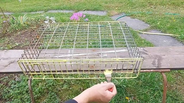 Из железного ящика и колёс от коляски сделал самоделку. Получилась телега своими руками. смотреть онлайн