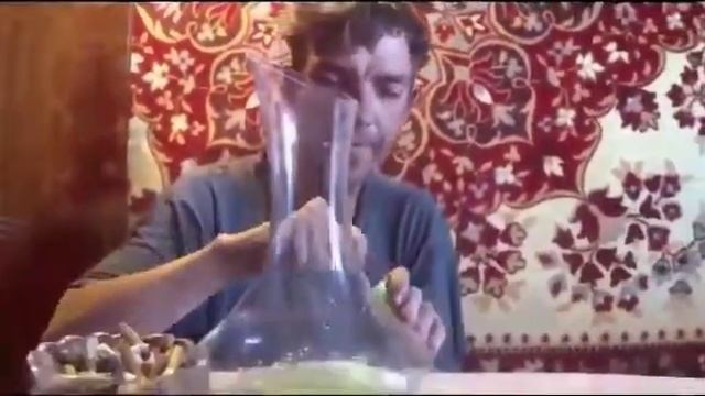 Мастер класс по употреблению огуречного лосьона !!!Строго 18+