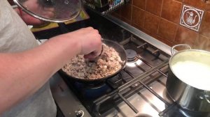 Рисовая каша с фаршем эпизод №537