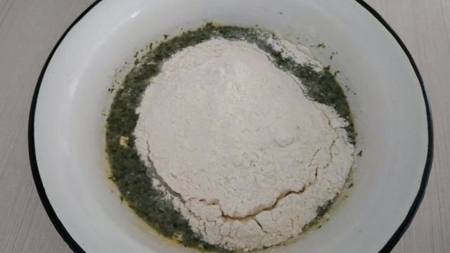 Булочки для гамбургеров со шпинатом