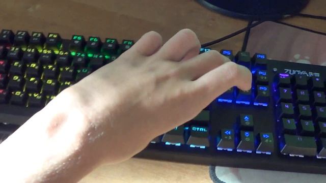 Анбоксинг,Обзор клавиатуры ZUOYA смотреть онлайн