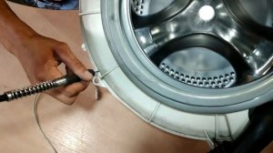 Шумит стиральная машина Indesit ? Разборка !