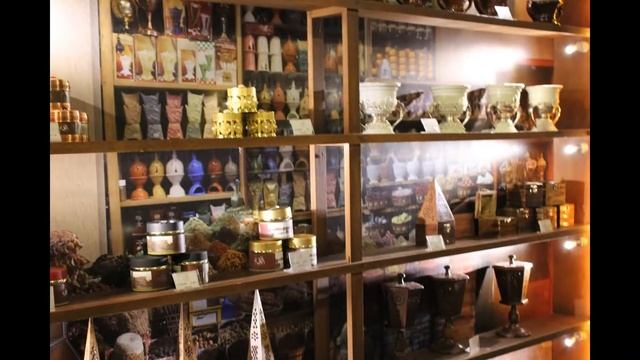 Al Fanar Restaurant and Cafe - Best Emirate Cuisine - Dubai Festival City смотреть онлайн