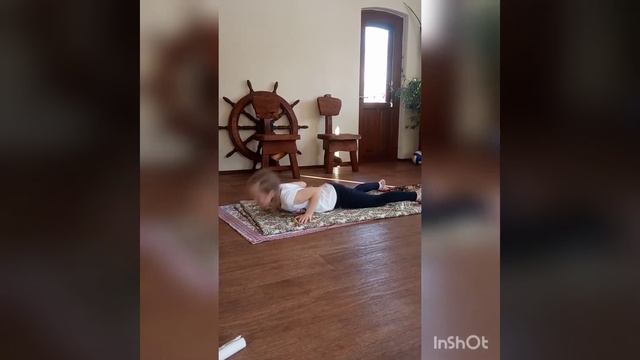 Треним дома. Дети и спорт. Акробатика смотреть онлайн