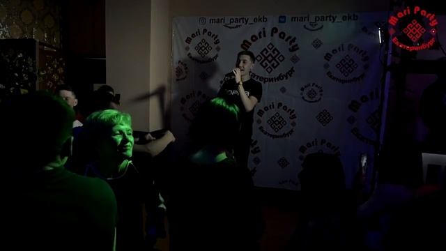 Поют Володя Матвеев и Йорга Каче Мари пати 21 04 2018.mp4 смотреть онлайн