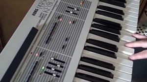 KORG SAS SYNTH 1983 COOL!