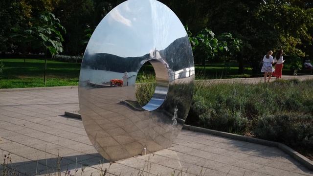 Коттеджный поселок "Долина Роз". Про Абрау Дюрсо и отчет о ходе строительства за август 2023 г. смотреть онлайн