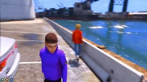 НАШЛИ С ПАЦАНАМИ ОПЕРСКИЙ KIA RIO В ИДЕАЛЬНОМ СОСТОЯНИИ! НО БЕЗ ДВИГАТЕЛЯ... ШКОЛЬНЫЕ БУДНИ ГТА 5