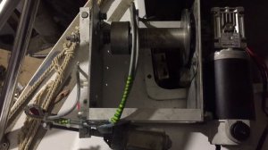 Самодельная якорная лебедка с свободным сбросом.