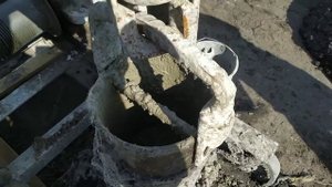 Сваи водонасыщенных и неустойчивых грунтах. с.Горенка киевская область.