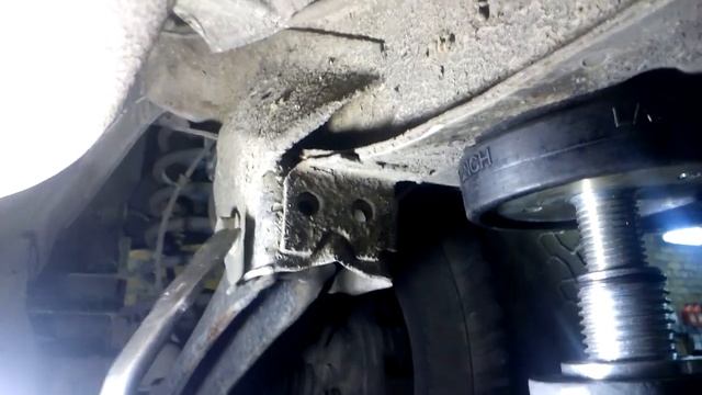 Диагностика ходовой: поломки и ошибки в ремонте на Jeep Grand Cherokee ZJ смотреть онлайн