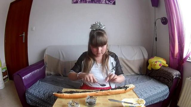 Мега бутерброд с чёрной икрой! / Mega sandwich with black caviar смотреть онлайн