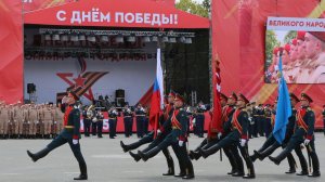 Хотят ли русские войны? С нами сила Божья! Христос Воскресе! С Днём Победы! Вернем имя Симбирск!