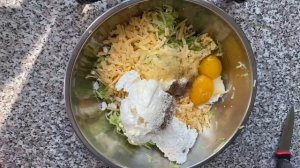 Быстрый завтрак. Оладьи из кабачка и творога. Рецепт из кабачков