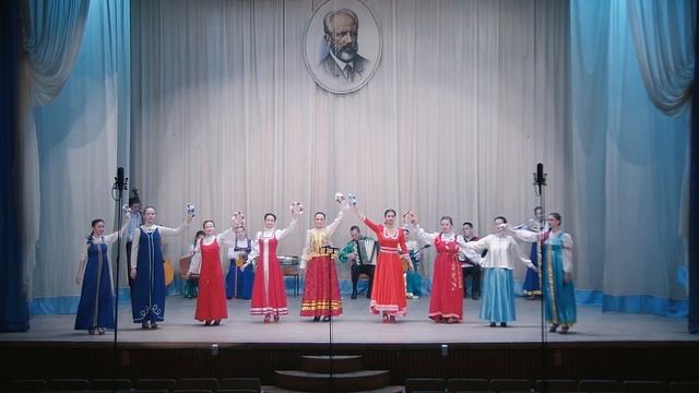 Балашова Екатерина - Песня из репертуара ансамбля им. Квасова - «Посадила розу»