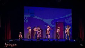 "Собака бывает кусачей". Театр "Карамболь"