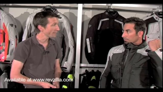 REV'IT Cayenne Pro Jacket Review at RevZilla.com смотреть онлайн