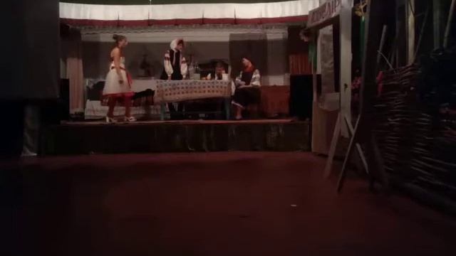 За двома зайцями: Великокрупільский НВК - І-ІІ ступенів 2017 - 2018 смотреть онлайн