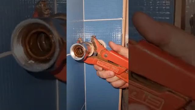 Меняем полотенцесушитель/ Установка магистральных фильтров Гейзер Премьер/ Мастер на час Балашиха смотреть онлайн