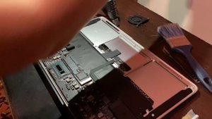 Замена термопасты MacBook Air 13 2017 A1466
