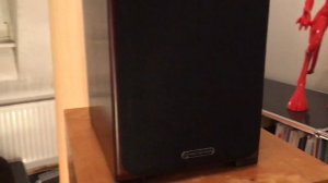 Musical Fidelity M3i & Monitor Audio Silver 1 "Kerstin Ott - Regenbogenfarben"