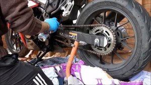 Honda CBR500R | How to clean and lubricate CBR500R motorbike chain