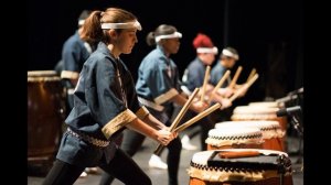 Звук боевого барабана, мелодия перед атакой.The sound of the war drum, the melody before the attack