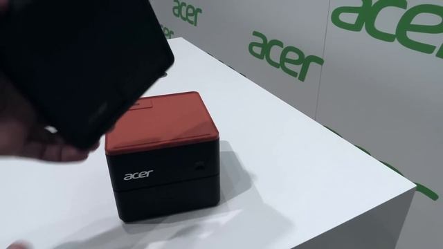 Acer Revo Build modular mini pc | English | NewGadgets.de
