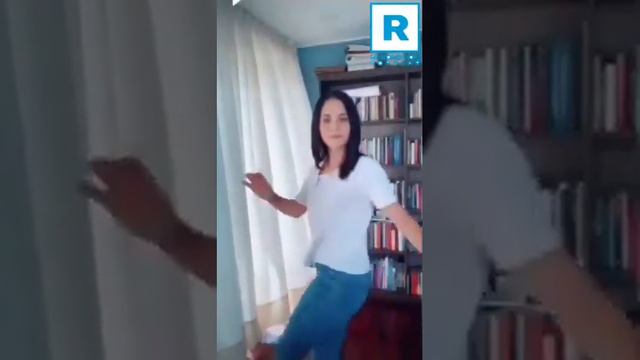 Sigrid Bazán @sigridbazan traiciona a Verónika Mendoza  Esto se salió de control!     Lope