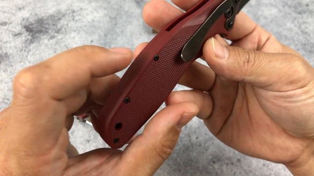 Сравниваем Stylus Maroon и Shenanigan Maroon CRKT