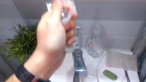 Гигиена в окопе. Армейский сухой душ.