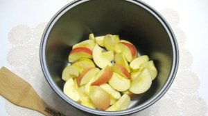 Компот из яблок в мультиварке