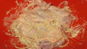 Запеченная курица в майонезном маринаде