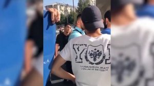 Асхаба Тамаева ударили на парковке.