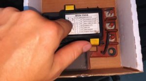 Трак Freightliner Cascadia отключается электропитание  на секунду, глохнет двигатель на ходу!