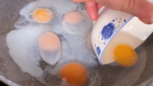 原來水煮荷包蛋這麽簡單，零失敗，圓嫩又漂亮，方法大家參考 смотреть онлайн
