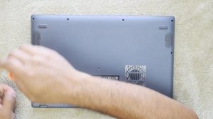 ?️ ASUS X515EA BQ1104 Notebook Disassembly & Upgrade Options