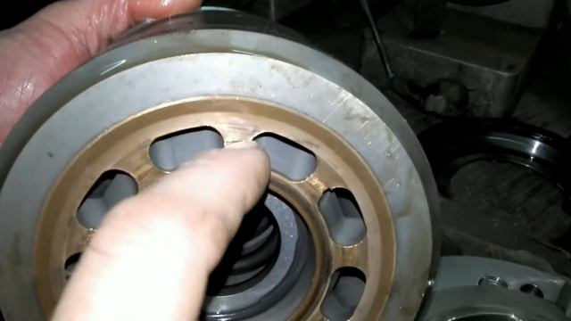РЭМ 25. Гидромотор Bosch Rexroth. Насос Bondioli & Pavesi.