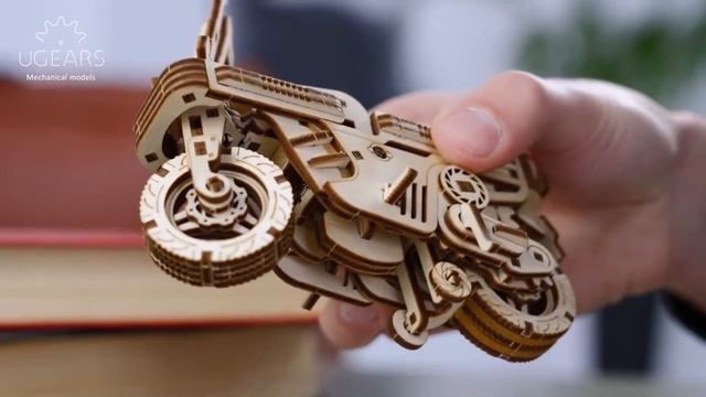 Moto Compact skladací skúter od Ugears смотреть онлайн