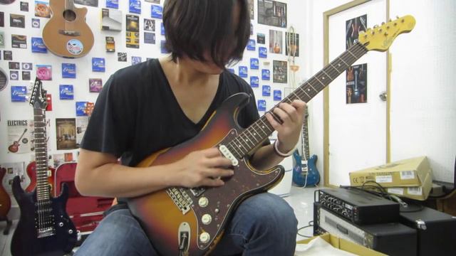 Vintage ICON V6 Stratocaster Guitar Drive Sound смотреть онлайн