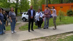 (12+) Живой диалог: жители Леонидовки рассказали представителям администрации, что их волнует