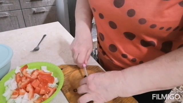 КУРИНЫЕ КРЫЛЫШКИ В МАЙОНЕЗЕ // ТРЕТИЙ ВЫХОДНОЙ У ВНУЧАТ... смотреть онлайн