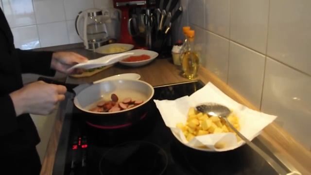 Patatesli Sucuk Tarifi смотреть онлайн