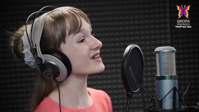 Полина Ланскова " Колокола " смотреть онлайн