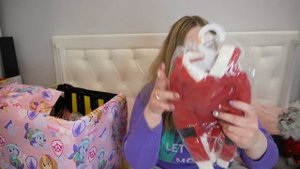 ВСКРЫЛИ 100 ПОДАРКОВ ДЛЯ ЖИВОТНЫХ НА НОВЫЙ ГОД