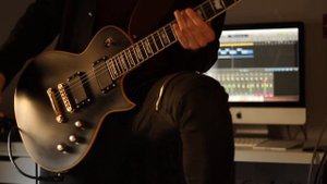 Rammstein - Kuss Mich - Guitar cover with Wah by Robert Uludag/Commander Fordo